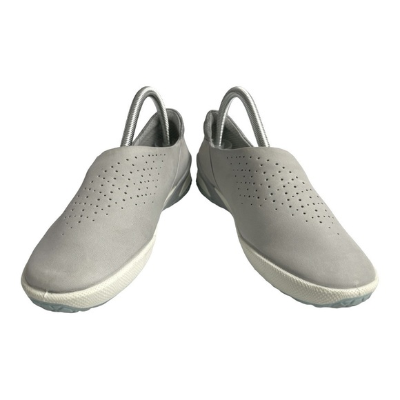 ECCO Women's Grey Trainers size 39 ( 8- 8.5 US) - Picture 2 of 11
